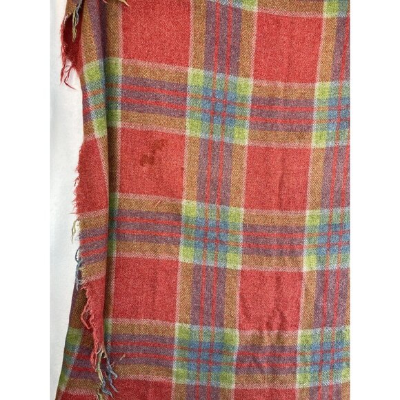 Vintage Wool Tartan Cape Throw Fringe Red Green Blue Fringe 51x51 in - Picture 3 of 6